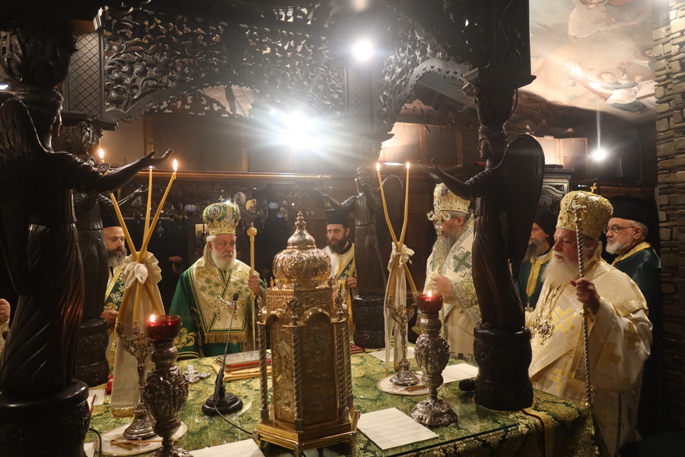 Πολυαρχιερατική Θεία Λειτουργία στην Μονή Αγίων Αυγουστίνου Ιππώνος και Σεραφείμ του Σαρώφ