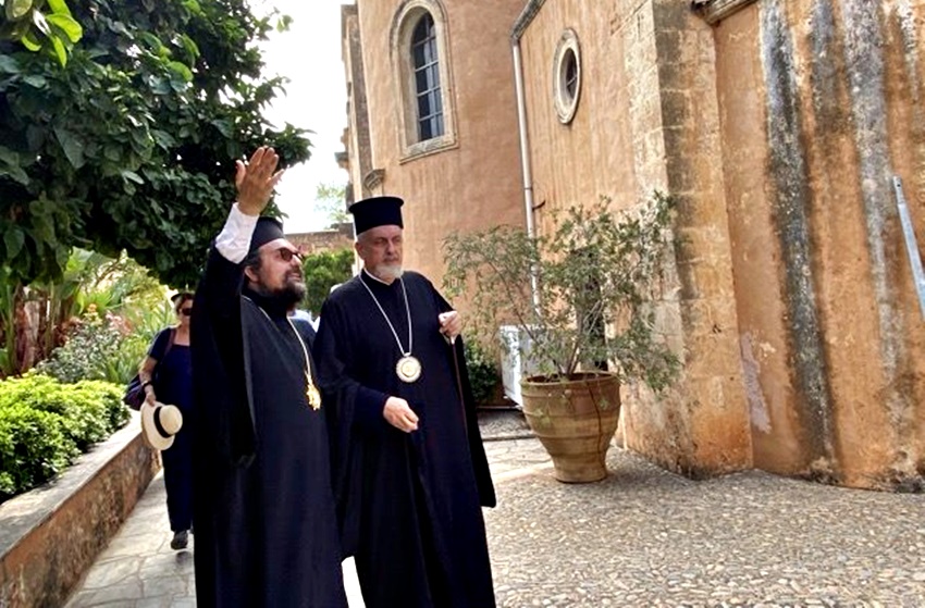 Την γενέτειρα του Κρήτη επισκέφθηκε ο Γέρων Χαλκηδόνος