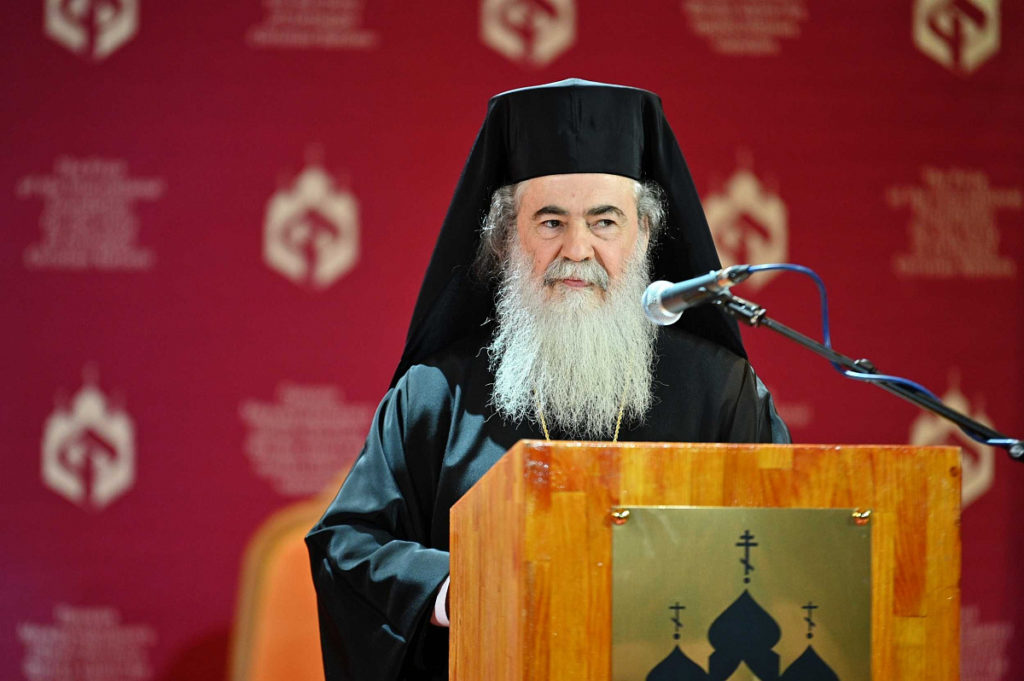 Предстоятель Иерусалимской Православной Церкви поздравил председателя ОВЦС с 55-летием со дня рождения
