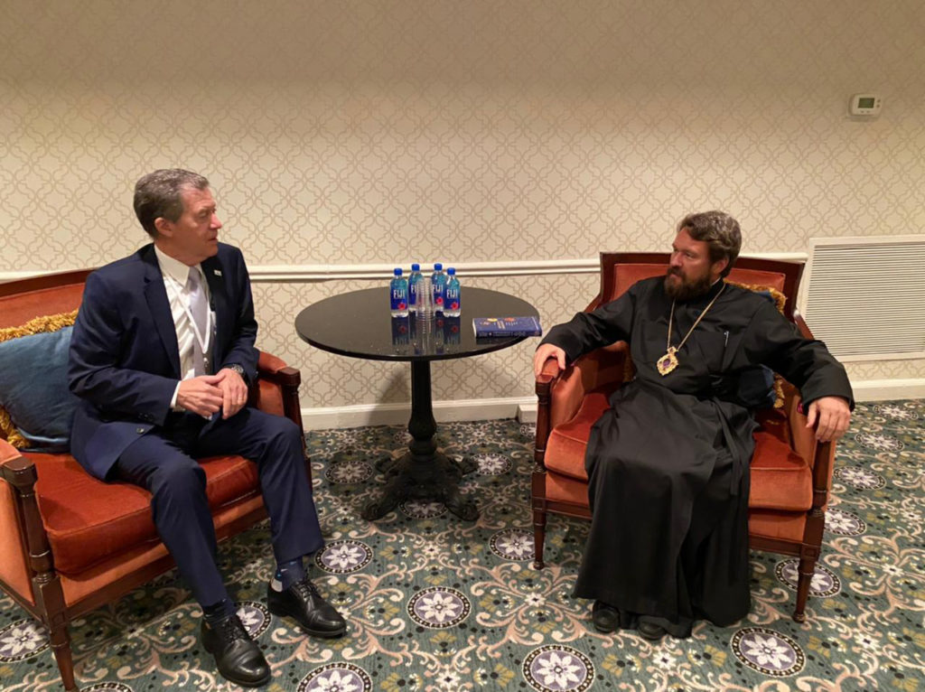 Metropolitan of Volokolamsk meets with former US ambassador for int’l religious freedom Brownback, on sidelines of D.C. con’f