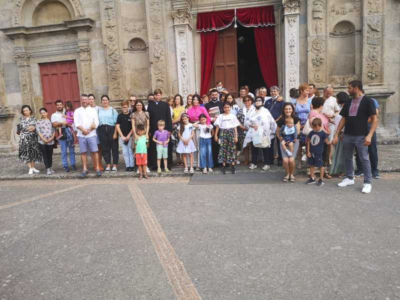 Două parohii românești din Italia s-au unit în rugăciune la moaștele Sfintei Mucenițe Hristina de la Bolsena
