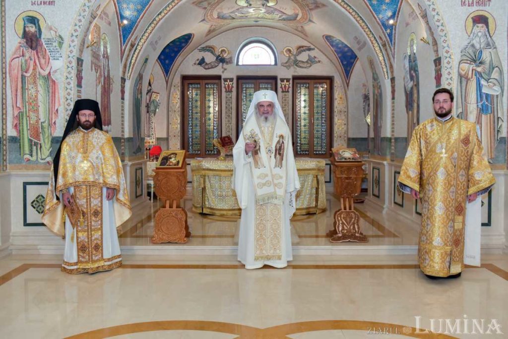 Biserica Ortodoxă Română a canonizat 152 de sfinţi | Patriarhul explică ce înseamnă canonizarea