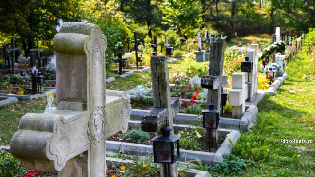 Anul comemorativ 2021: Arhiepiscopia Sucevei și Rădăuților va premia cele mai îngrijite cimitire din eparhie