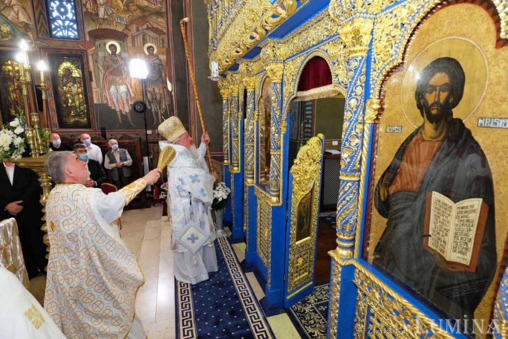 PS Varlaam Ploieşteanul a sfinţit pictura bisericii „Naşterea Maicii Domnului” – Ghencea