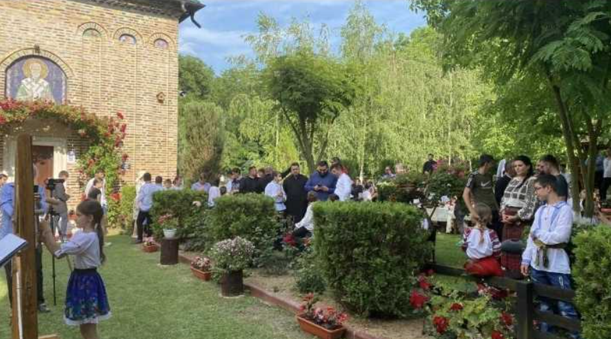 60 de copii au participat la Concursul de toacă din eparhia Târgoviștei. Urmează unul la Mănăstirea Bucium, Iași
