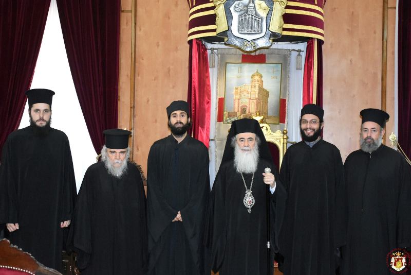 Пожелания терпения и послушания новым послушникам