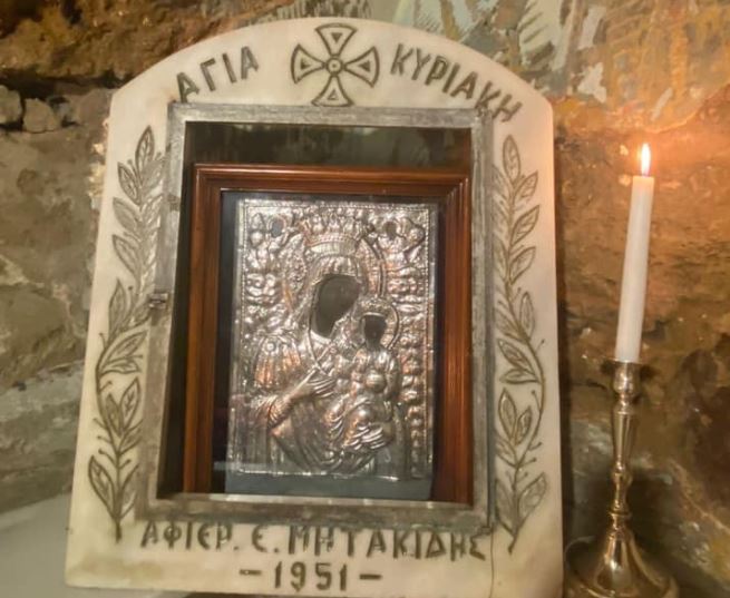 Το ιστορικό Αγίασμα της Αγίας Κυριακής στον Βόσπορο