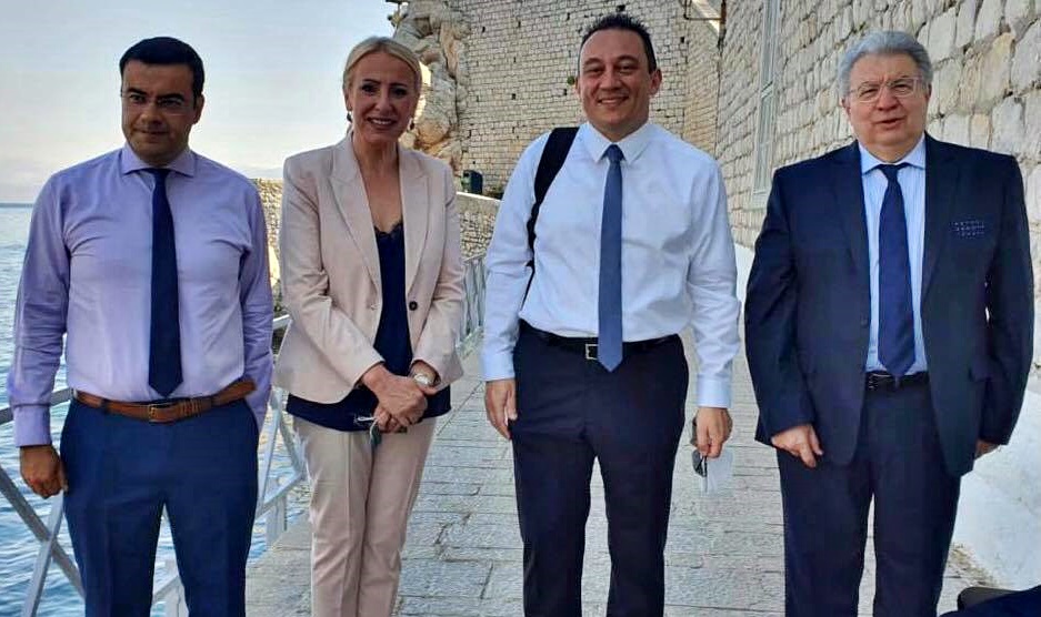 “Η Ελληνική γλώσσα είναι συνδετικός κρίκος των απανταχού Ελλήνων”