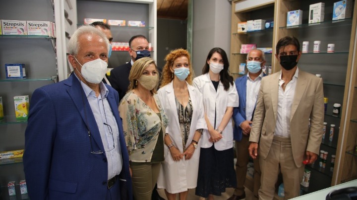Εγκαινίασαν πλήρως εξοπλισμένο φαρμακείο στο Καστελλόριζο