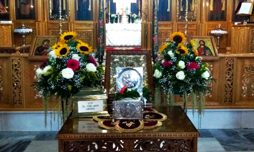 Υποδέχθηκαν ιερό λείψανο της Αγίας Παρασκευής στην Καρδίτσα