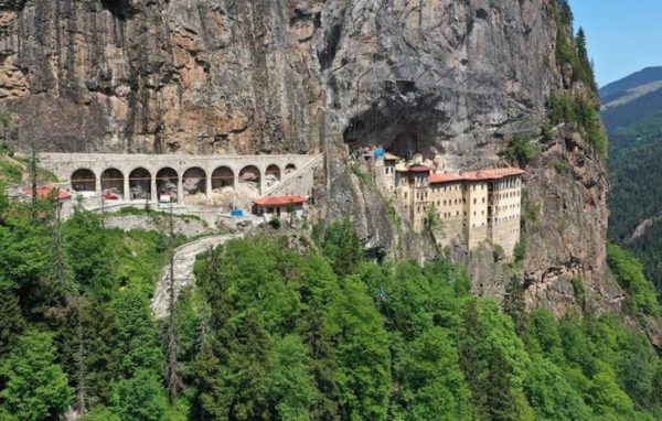 Ανοίγει μετά από 5 χρόνια η Παναγία Σουμελά