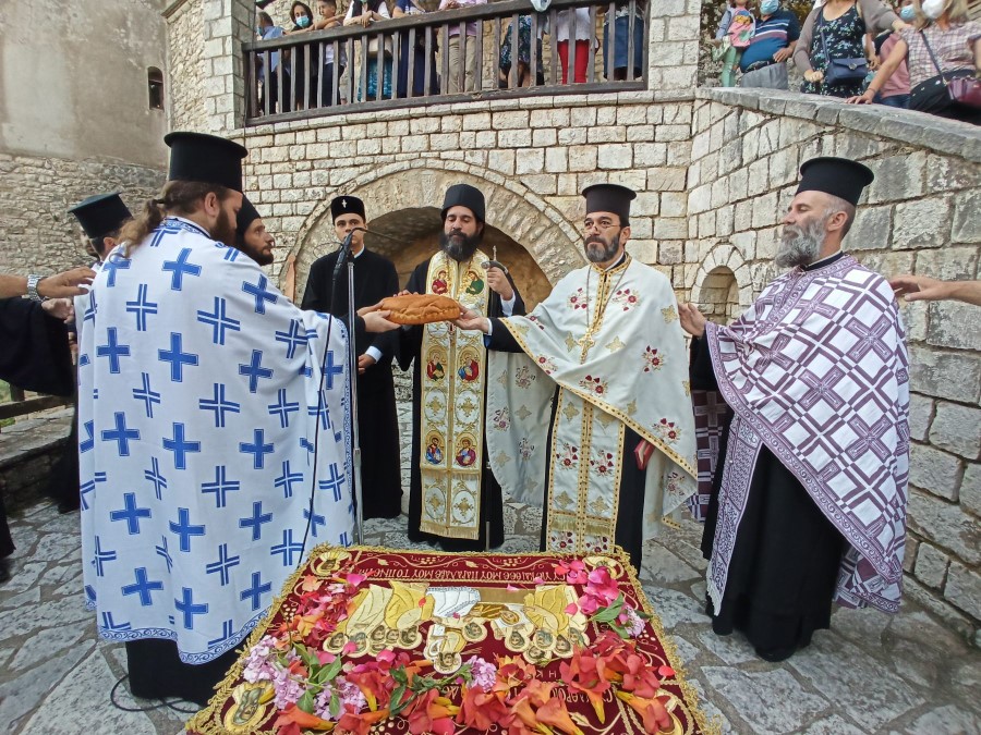 Μονή Παναγίας Πελεκητής: Ένα οδοιπορικό στη “βασίλισσα των Αγράφων”