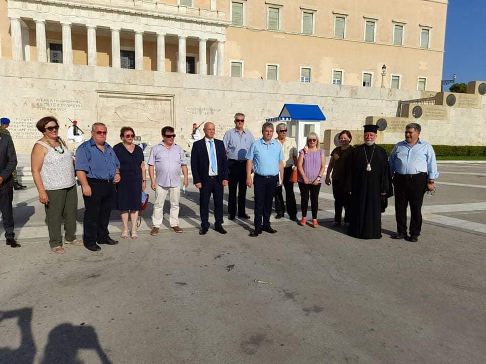 Προσκλητήριο ενότητας στο 1ο Παγκόσμιο Συνέδριο Εθνικοτοπικών Οργανώσεων απόδημου ελληνισμού