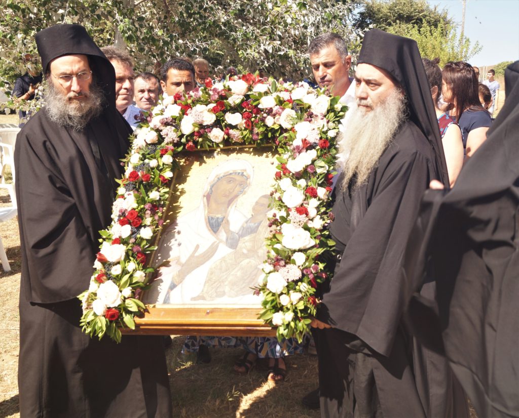 ΛΗΜΝΟΣ: Πανηγύρισε το αγιορείτικο Μετόχι της Παναγίας Τρύγης – Η μακραίωνη σύνδεση του νησιού με το Άγιον Όρος και η θαυματουργή εικόνα της Παναγίας