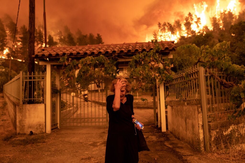 Στο πλευρό των πυρόπληκτων η Ιερά Μητρόπολη Κίτρους