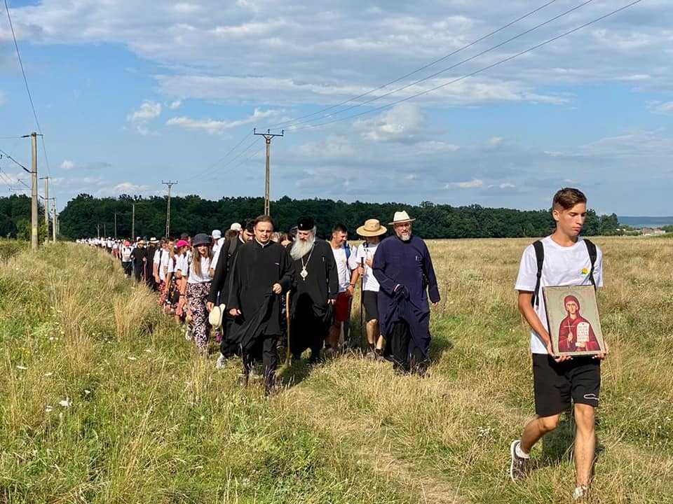 Mitropolitul Teofan s-a alăturat Pelerinajului „Pe urmele sfinților nemțeni”
