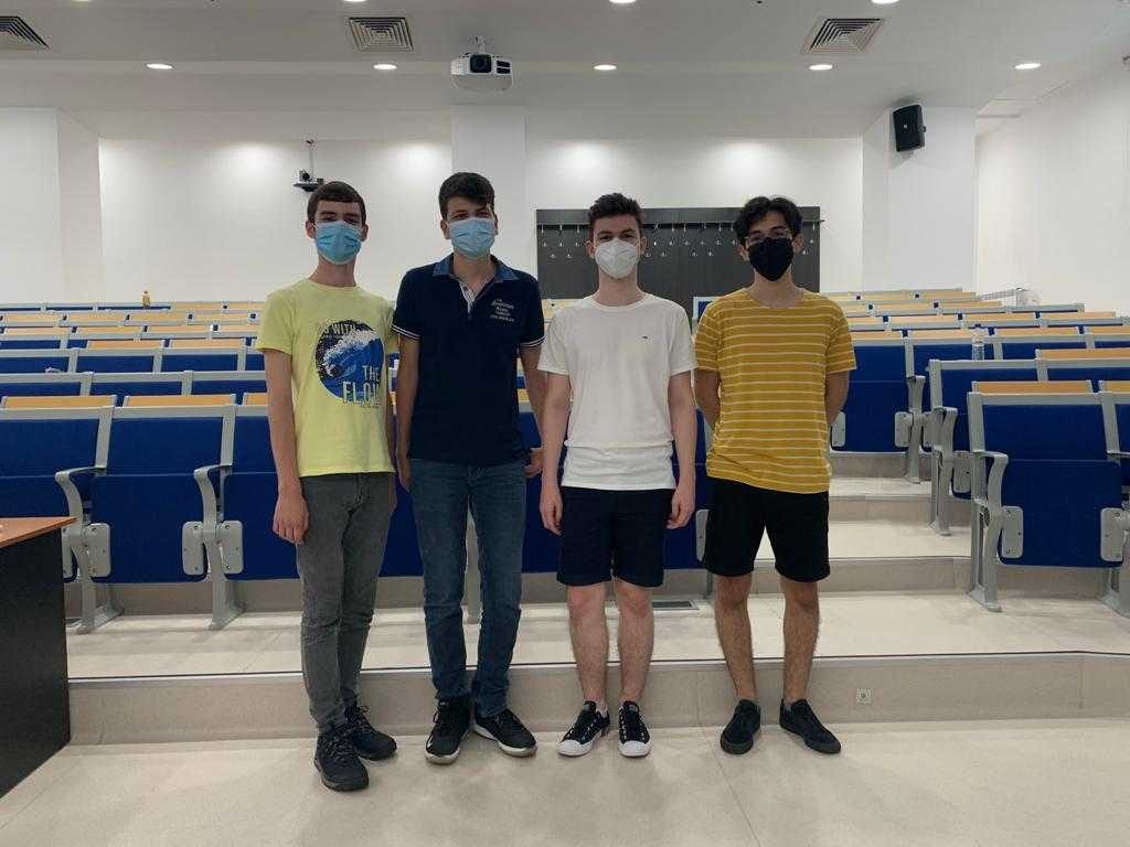 Elevii români au avut rezultate excepționale la Olimpiada Internațională de Chimie 2021