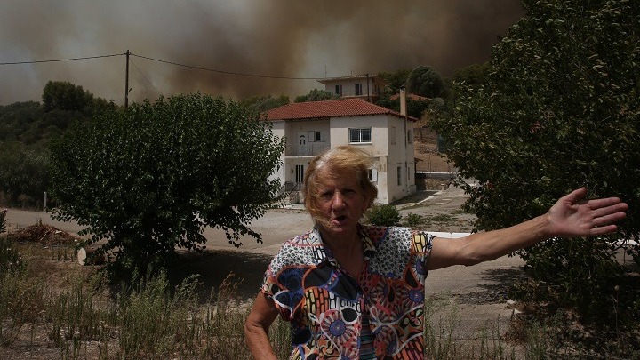 Εκκενώνονται ακόμη 8 κοινότητες του δήμου Aρχαίας Ολυμπίας