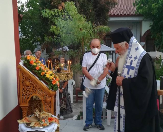 Τιμήθηκε ο Όσιος Αρσένιος στο Παρεκκλήσιό του στη Θήβα