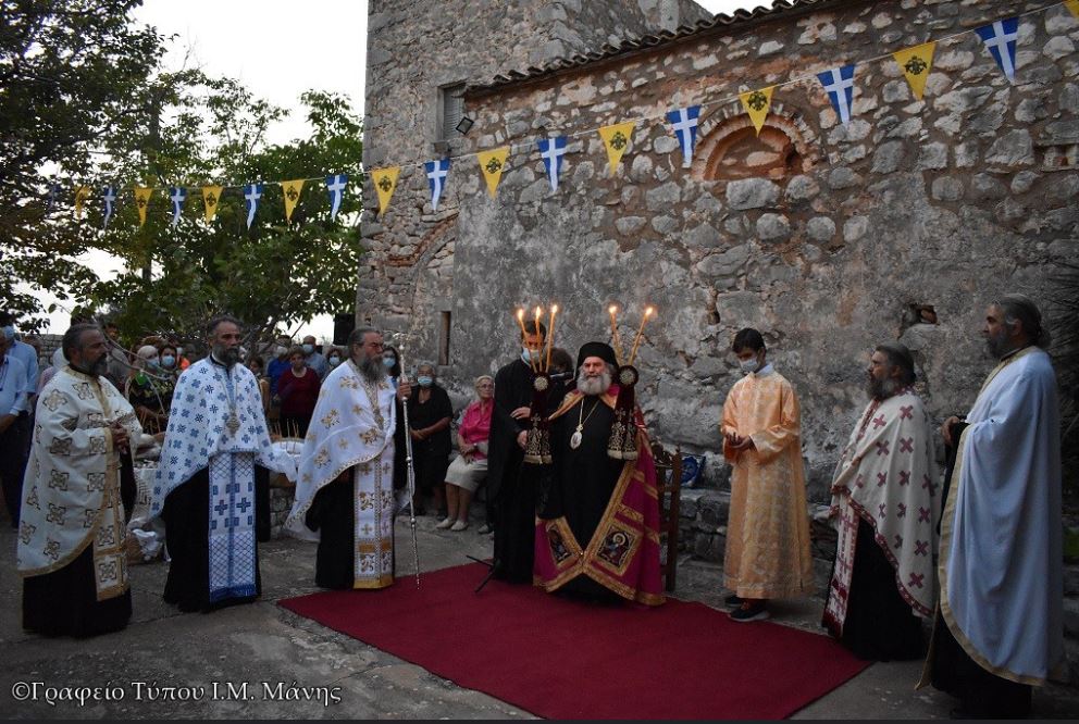 Μάνης: «Η Παναγία, μας δείχνει την ευλάβεια»