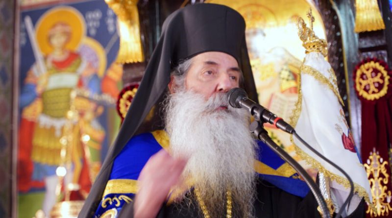 Της Παναγίας στο Ρέντη ο Μητροπολίτης Πειραιώς