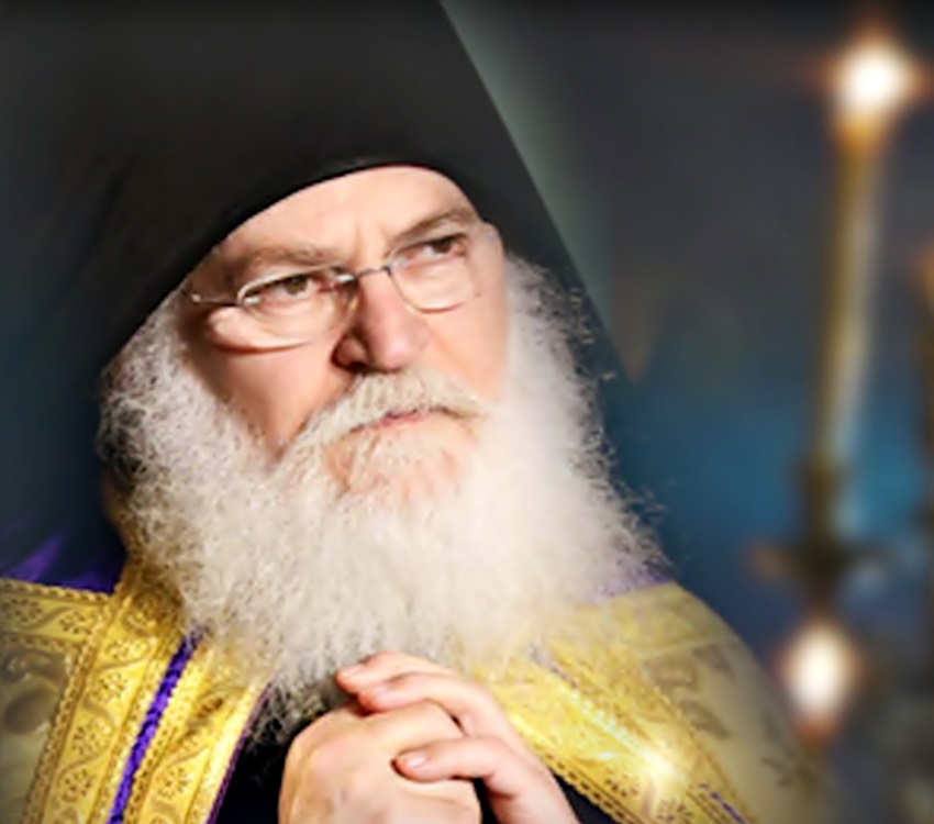 Γέροντας Εφραίμ: Η Παναγία θα σώσει την Ελλάδα
