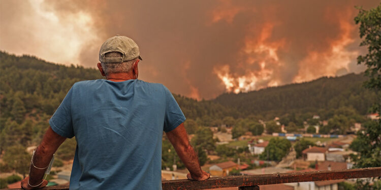Πάνω 750.000 δολάρια για τους πυρόπληκτους