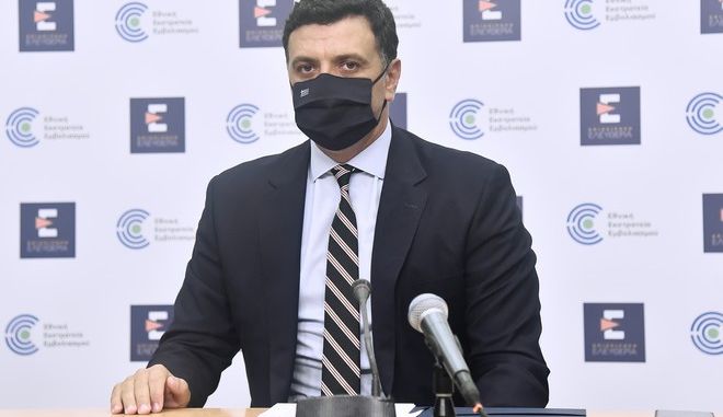 Κικίλιας: Εμβολιασμοί έξω από ναούς από Κυριακή