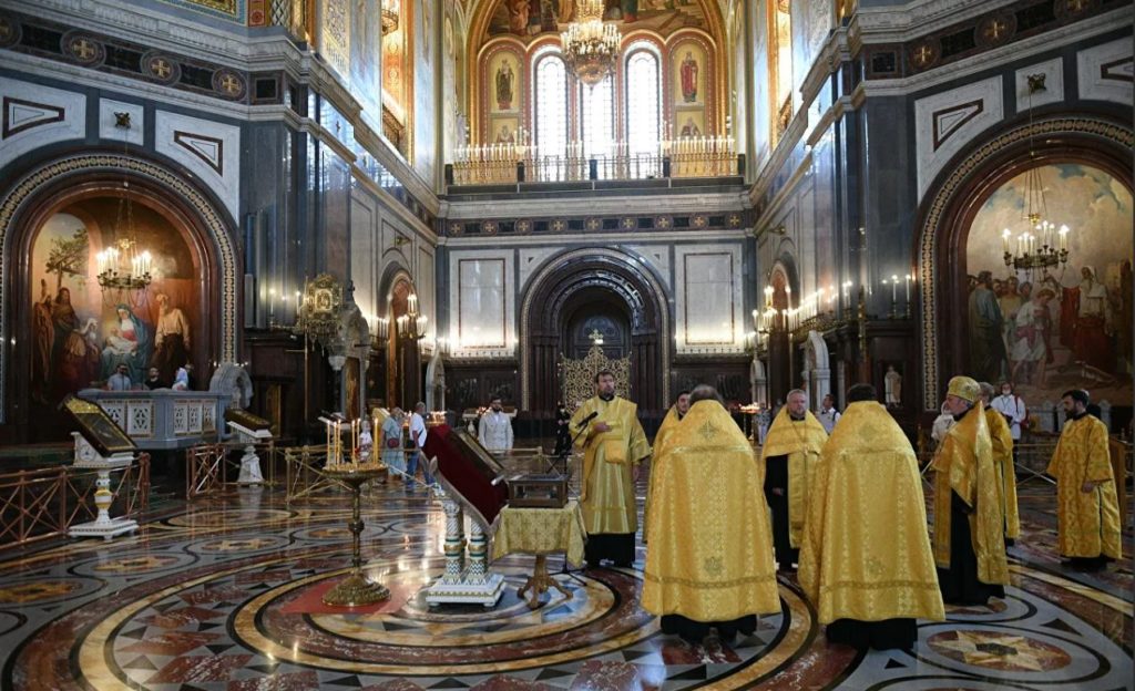 Τα ιερά λείψανα του Αγίου Αλεξάνδρου Νιέφσκι επιστρέφουν στη Μόσχα