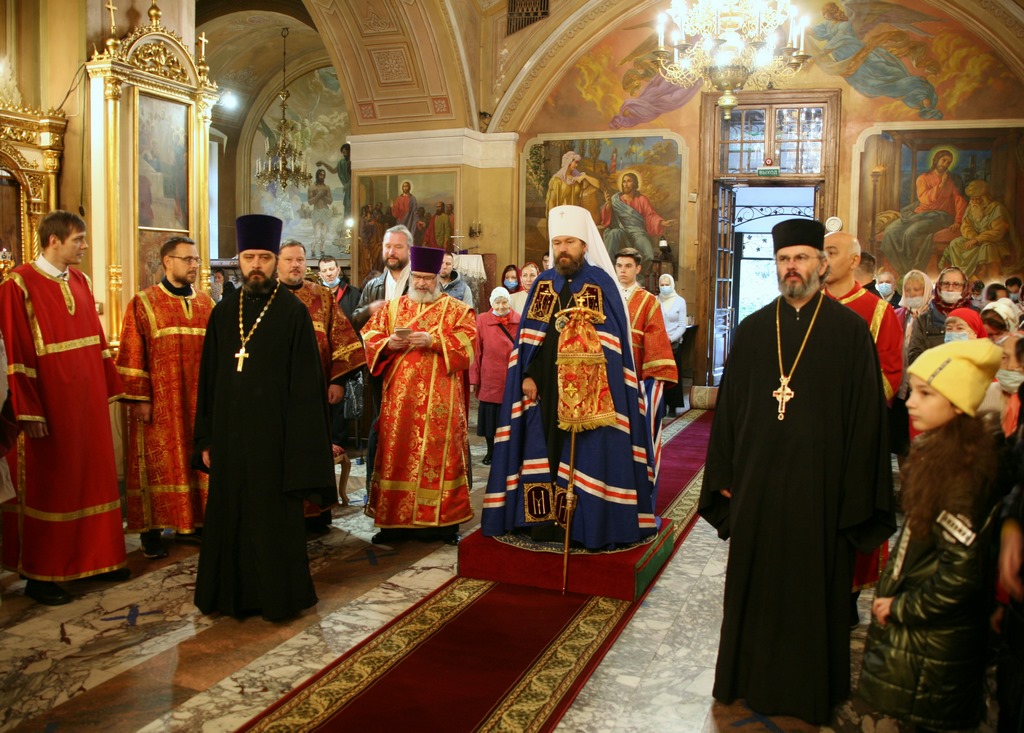 Воскресения словущего что это значит. Другое название воскресения. Москва храм воскресения словущего брюсов переулок. Храм воскресения словущего коломна. Память обновления храма воскресения христова в иерусалиме.
