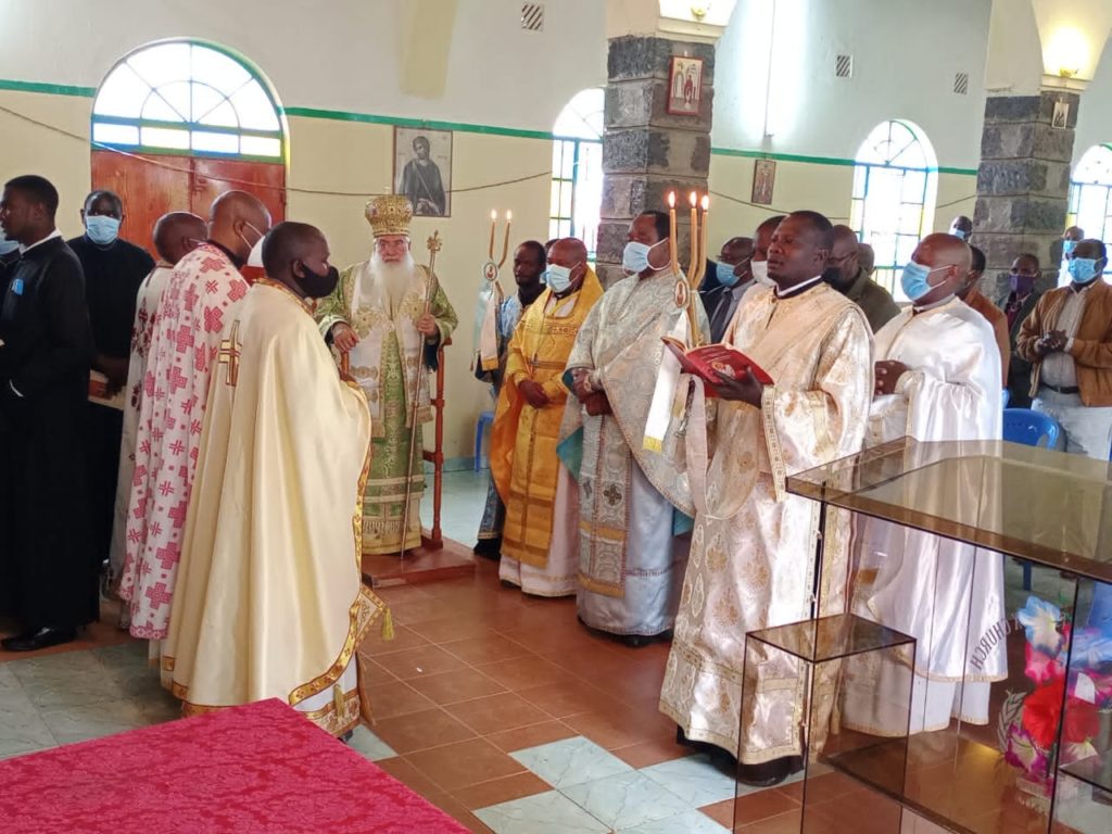 Ο Μητροπολίτης Ναϊρόμπι Μακάριος στον Άγιο Ανδρέα