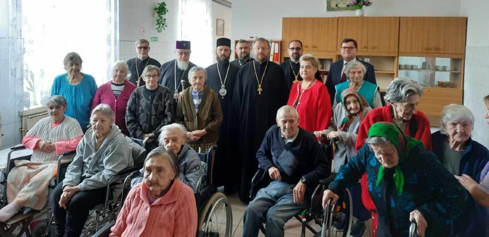 METROPOLITAN OF POLAND BLESSES FULLY-EQUIPPED ORTHODOX NURSING HOME