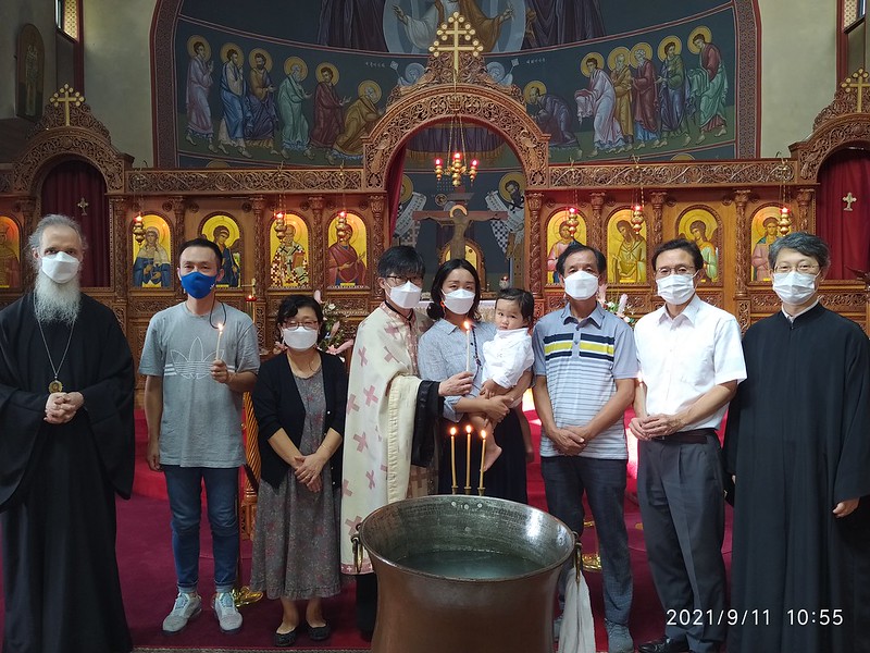 Свето Кръщение в Катедралния Храм на Свети Николай в Сеул | СНИМКИ