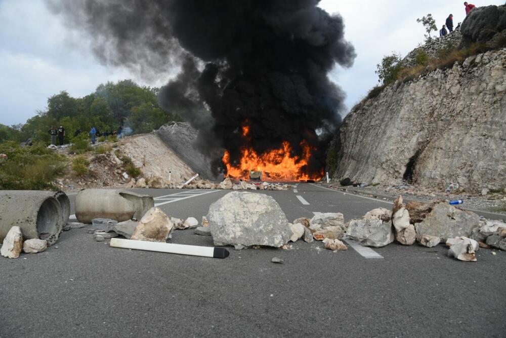 Επεισόδια πριν την ενθρόνιση του Μητροπολίτη Μαυροβουνίου