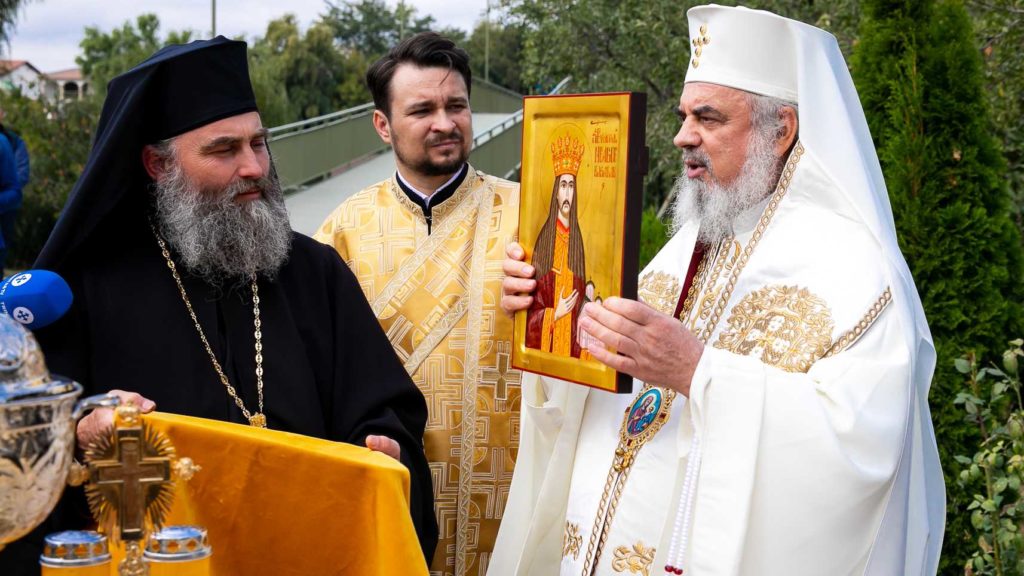 Patriarhul: „Politică luminată de credinţă. Neagoe Basarab, un principe ctitor de biserici şi pedagog creştin”