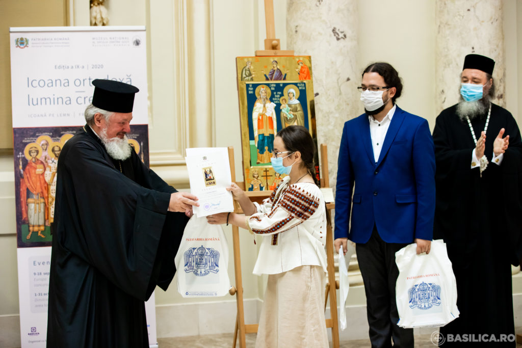 Câștigătorii Concursului Național de iconografie vor fi premiați miercuri la Palatul Patriarhiei