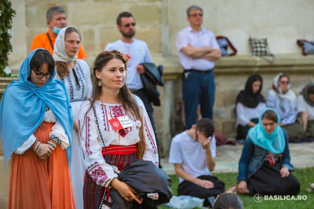 Naşterea Maicii Domnului | Peste 2.6 milioane de români îşi sărbătoresc onomastica