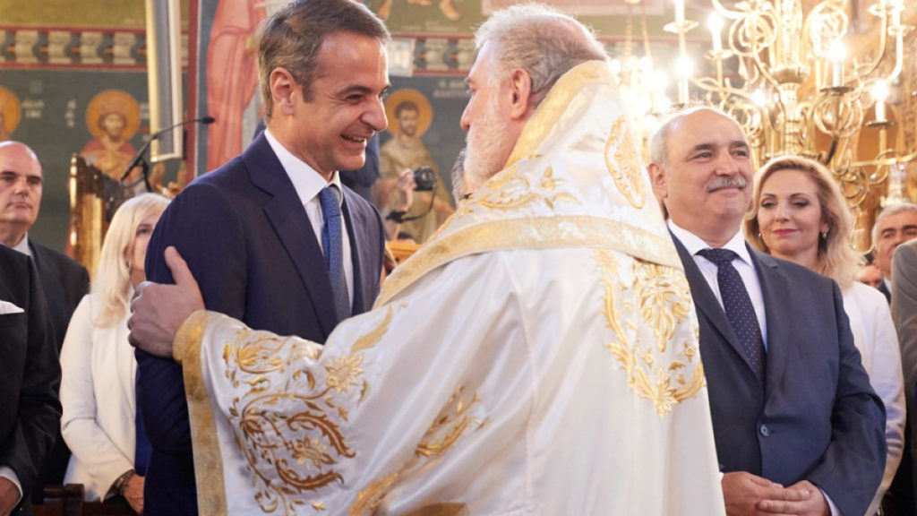 «Κλείδωσε» η συνάντηση Μητσοτάκη – Ελπιδοφόρου