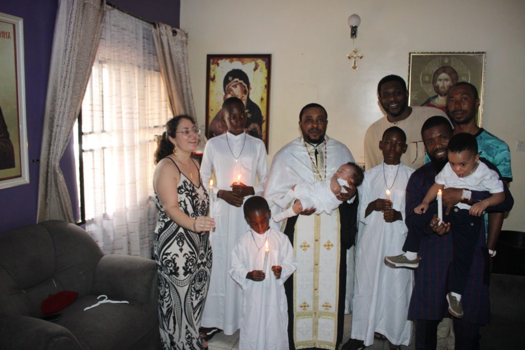 Πέντε παιδιά βαπτίστηκαν στη Νιγηρία