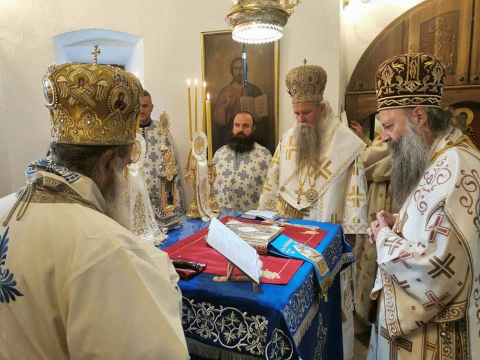 Metropolitan Joanikije of Montenegro and the Littoral enthroned