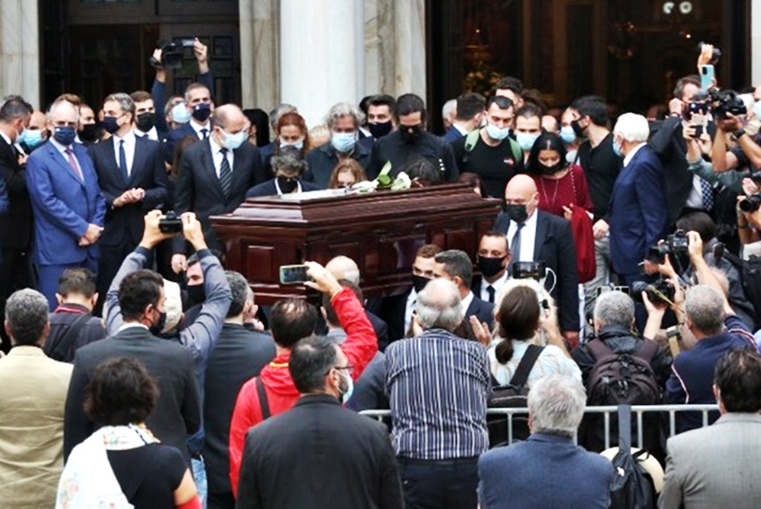 Τελέσθηκε το Τρισάγιο για τον Μίκη Θεοδωράκη (ΒΙΝΤΕΟ)