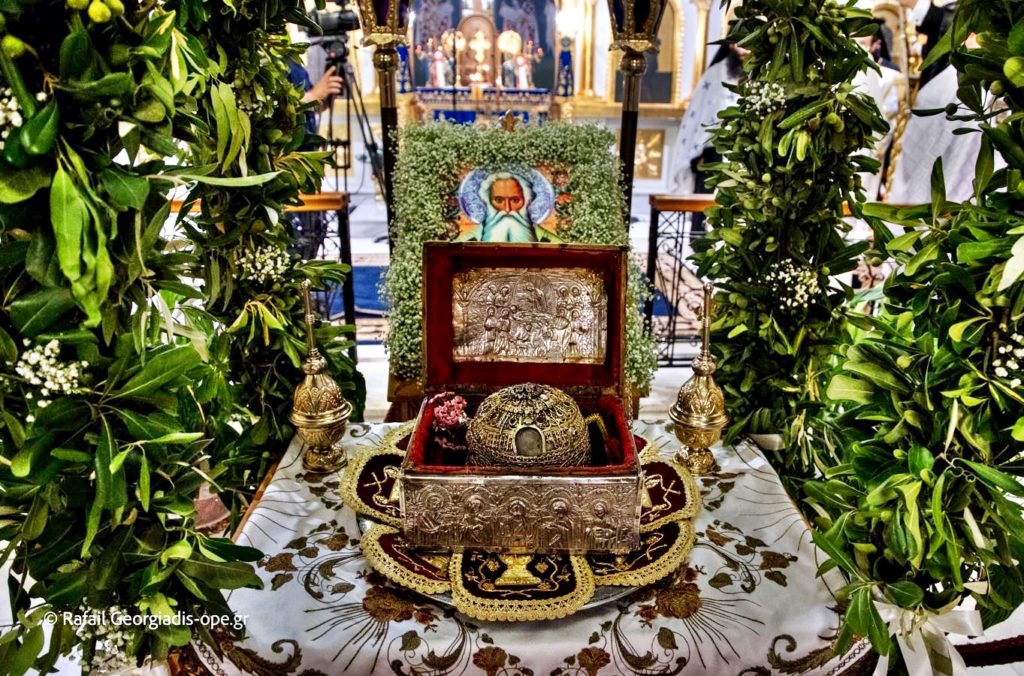 Η ΦΩΤΟΓΡΑΦΙΑ ΤΗΣ ΗΜΕΡΑΣ: Έφθασε ο Άγιος στη Θεσσαλονίκη