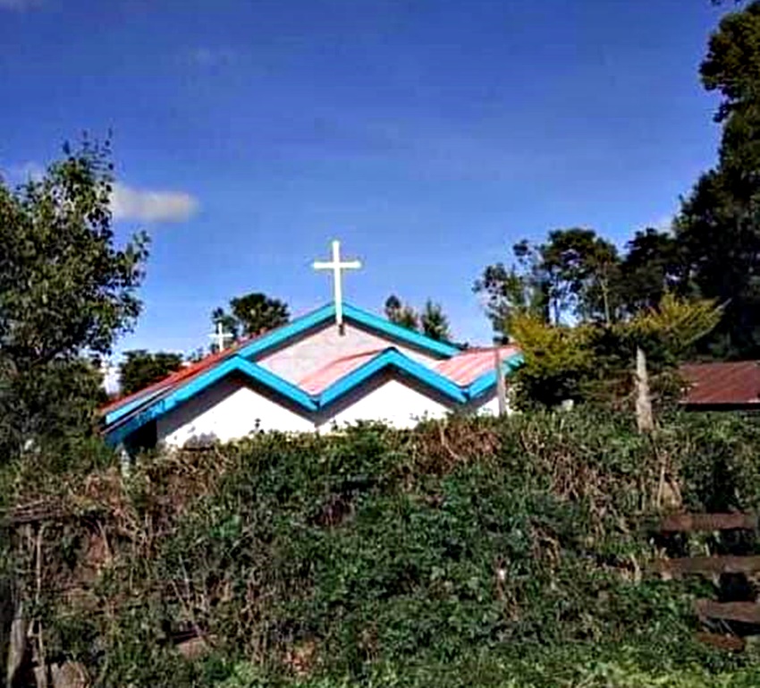 Ένας ναός του Αγίου Λουκά του Ιατρού στις φυλλωσιές της Κένυας (ΦΩΤΟ)