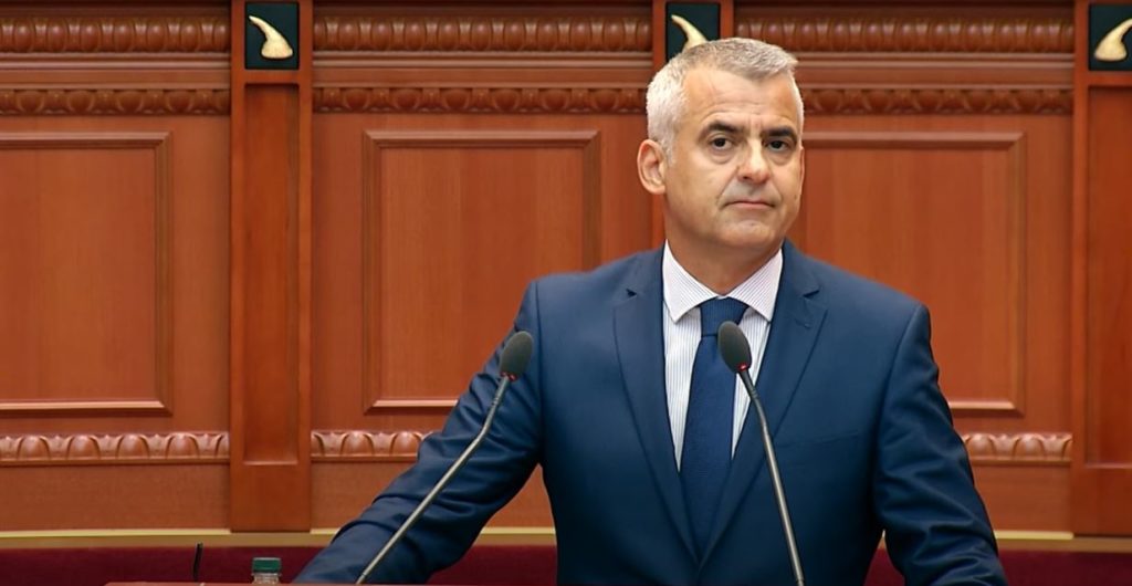 Στο αλβανικό κοινοβούλιο και πάλι η απόδοση εκκλησιαστικής περιουσίας