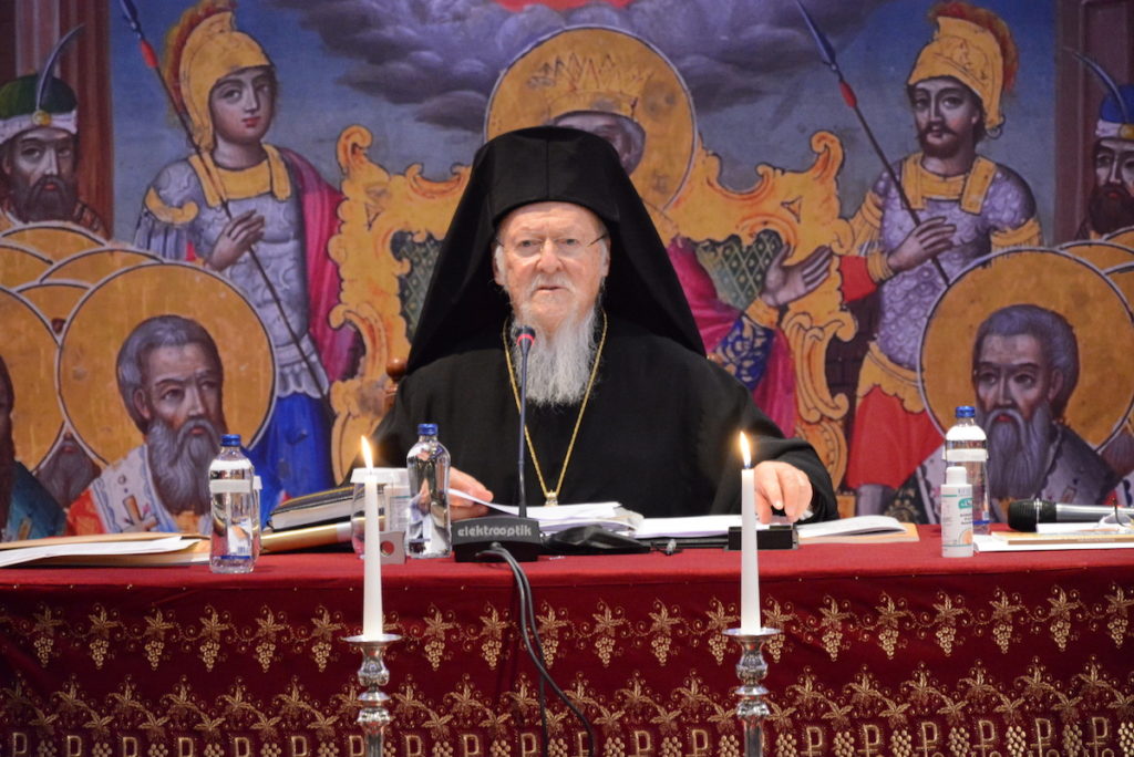 Οικουμενικός Πατριάρχης: Η Εκκλησία αναδεικνύει και πάλι τον διάλογο μεταξύ επιστήμης και θεολογίας