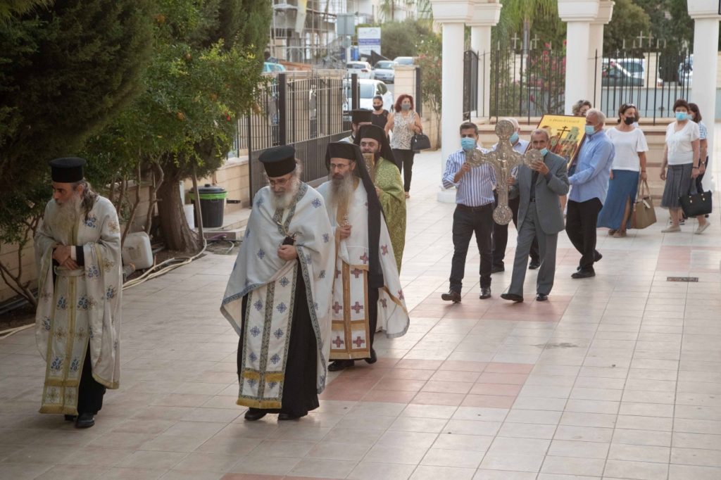 Λιτάνευση του Τιμίου Σταυρού στη Λευκωσία