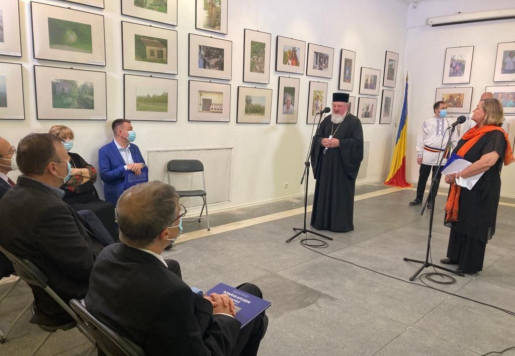 Η φωτογραφία φέρνει πιο κοντά τους Ρουμάνους