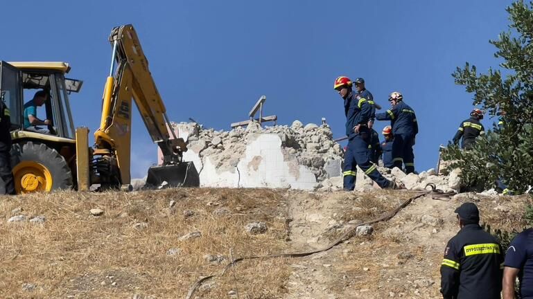 Κατέρρευσε ναός από τον ισχυρό σεισμό 5,8 Ρίχτερ στο Ηράκλειο Κρήτης – Ένας άνθρωπος έχασε τη ζωή του στο Αρκαλοχώρι- Ακολούθησαν μετασεισμοί