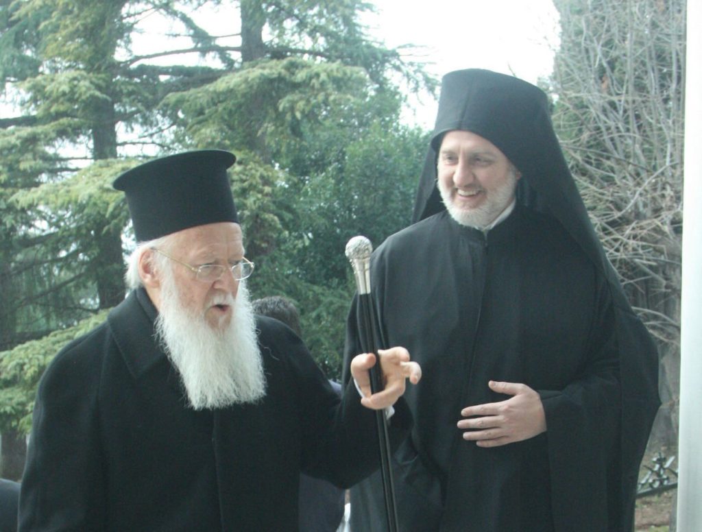 Ο Οικουμενικός Πατριάρχης μαζί με τον Αρχιεπίσκοπο Αμερικής στους εορτασμούς του «ΟΧΙ»