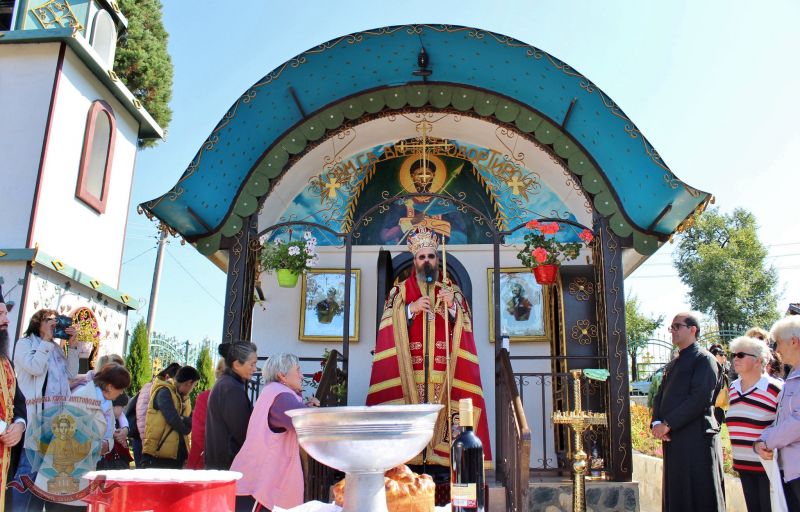 Тържествено бе осветен нов железен храм в с. Невестино